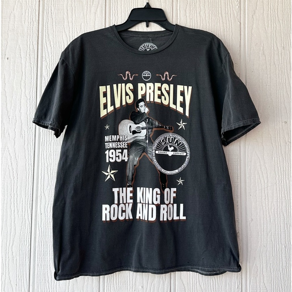 The King Of The Rock And Roll Graphic Tee